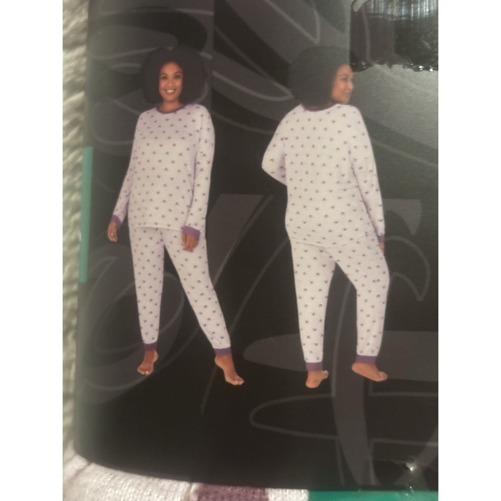 NEW Disney Pajama Set Women's XL Mickey Cozy 2 Piece Purple Long Sleeve & Pants - Picture 7 of 8